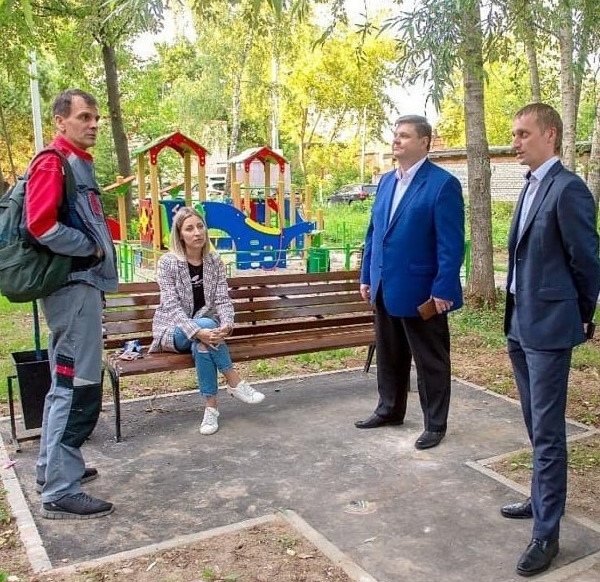 Комплексное благоустройство двора