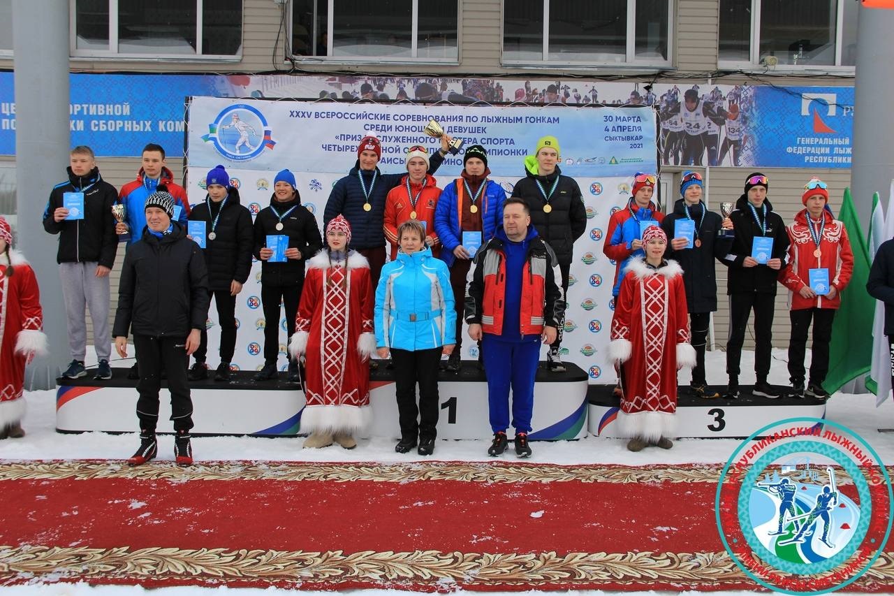 Учащиеся подольской спортшколы олимпийского резерва по лыжным гонкам победили на всероссийских соревнованиях Учащиеся подольской спортшколы олимпийского резерва по лыжным гонкам победили на всероссийских соревнованиях