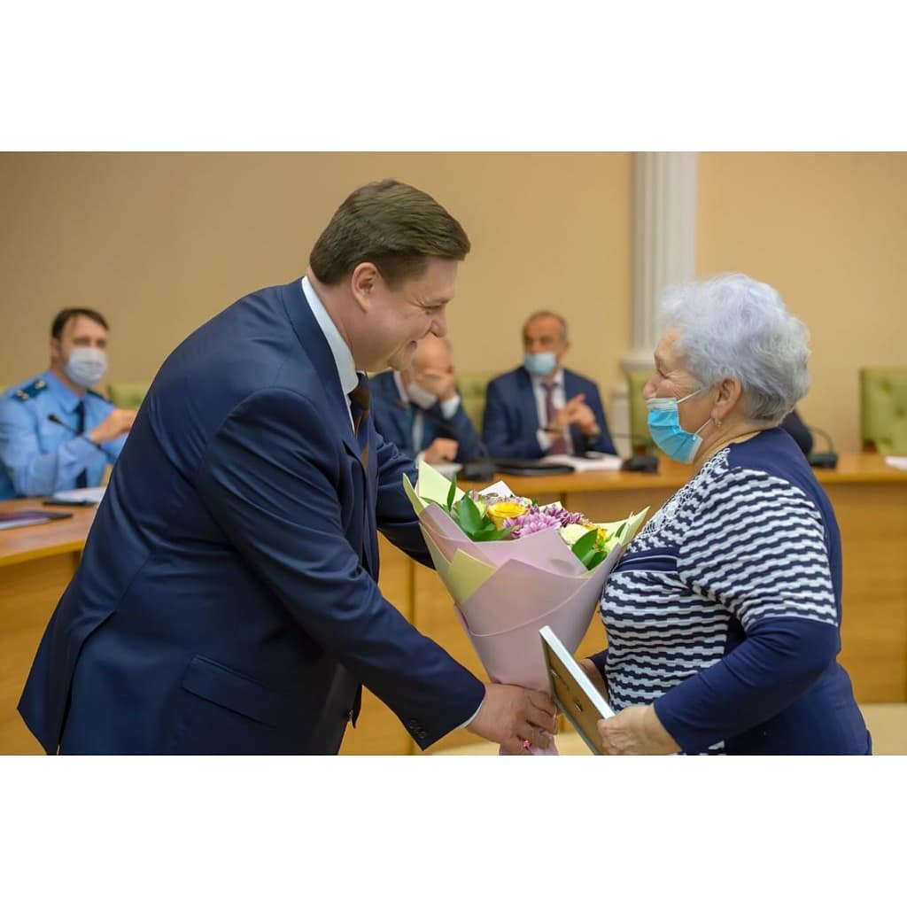 Глава Подольска Николай Пестов вручил благодарности старостам пяти населённых пунктов в День местного самоуправления