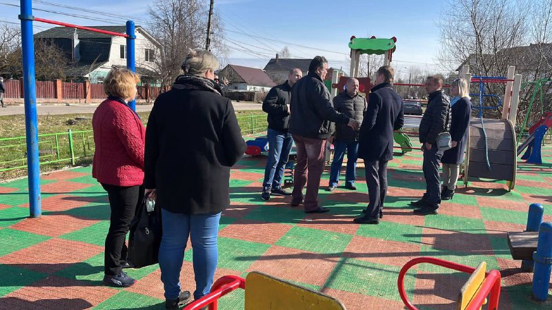 Обход дворов на Весенней выявил недостатки в их содержании Обход дворов на Весенней выявил недостатки в их содержании
