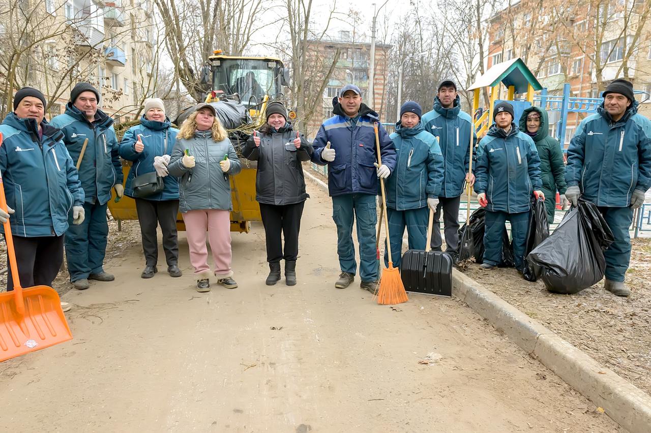 Очередной субботник провели в Подольске 8 февраля