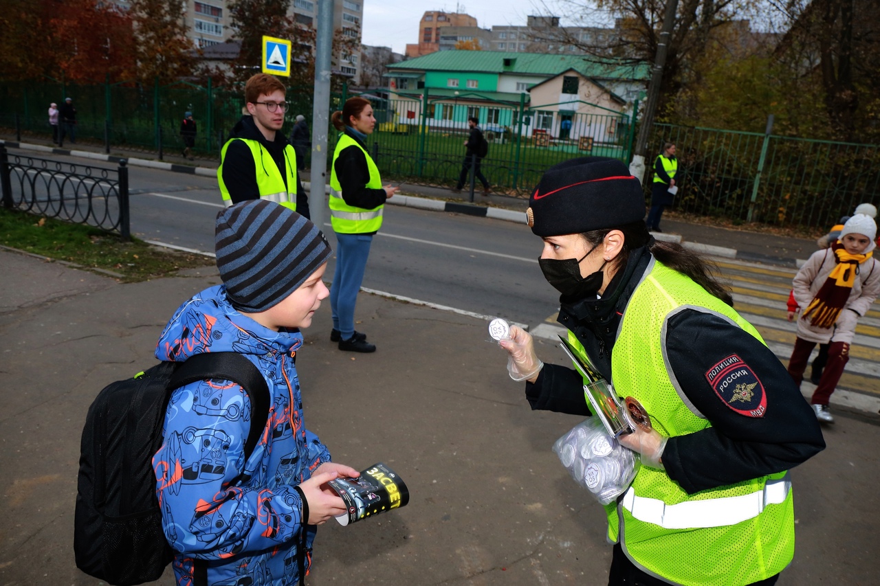 Госавтоинспекция контролирует правила безопасного пересечения проезжей части