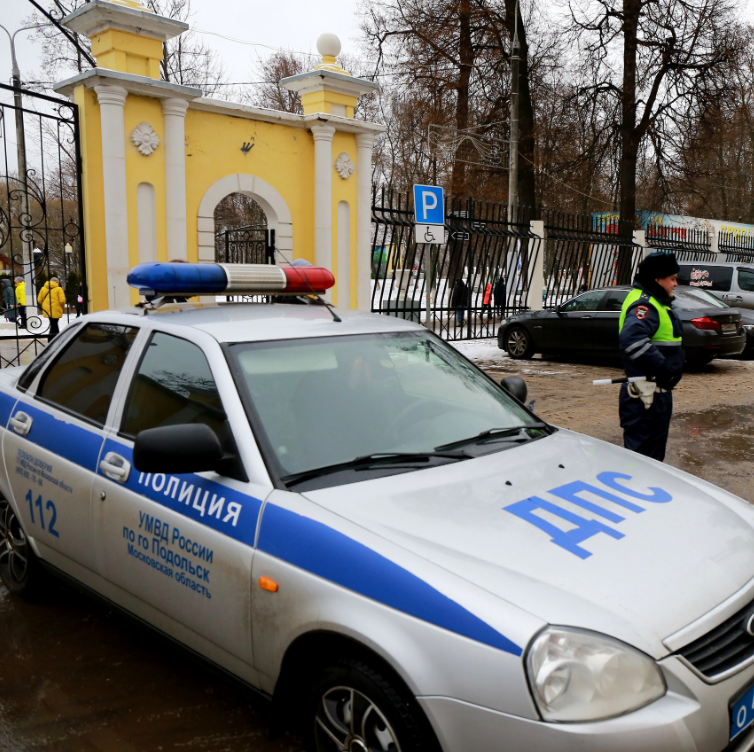 Движение автотранспорта по Рабочей улице запретят на время проведения народных гуляний в парке Талалихина