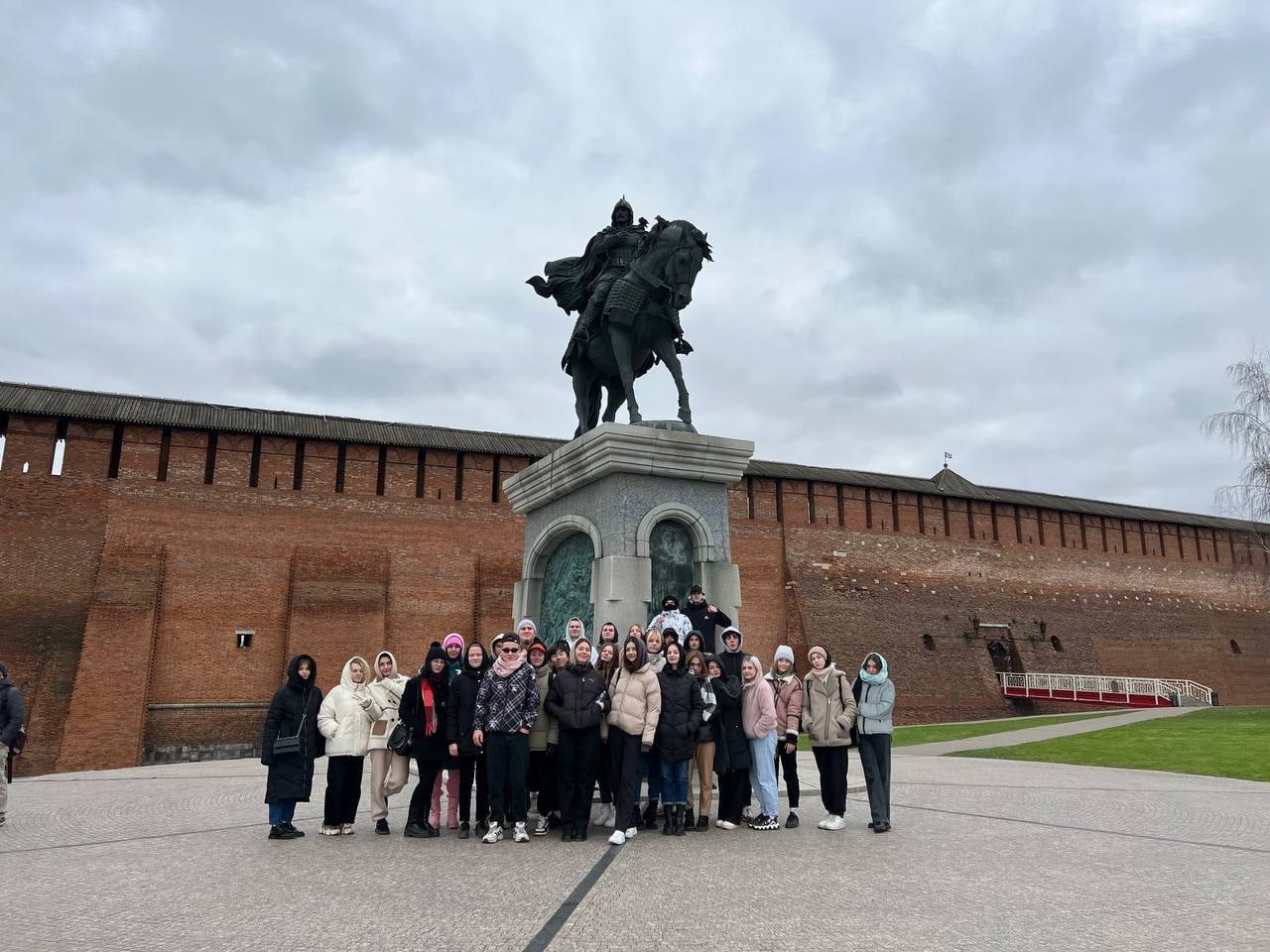 Подольские студенты побывали на экскурсии в Коломне