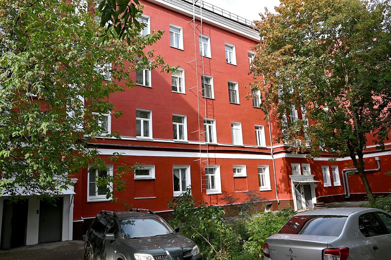 На Весенней завершен капитальный ремонт фасада дома на Заводской, 6 