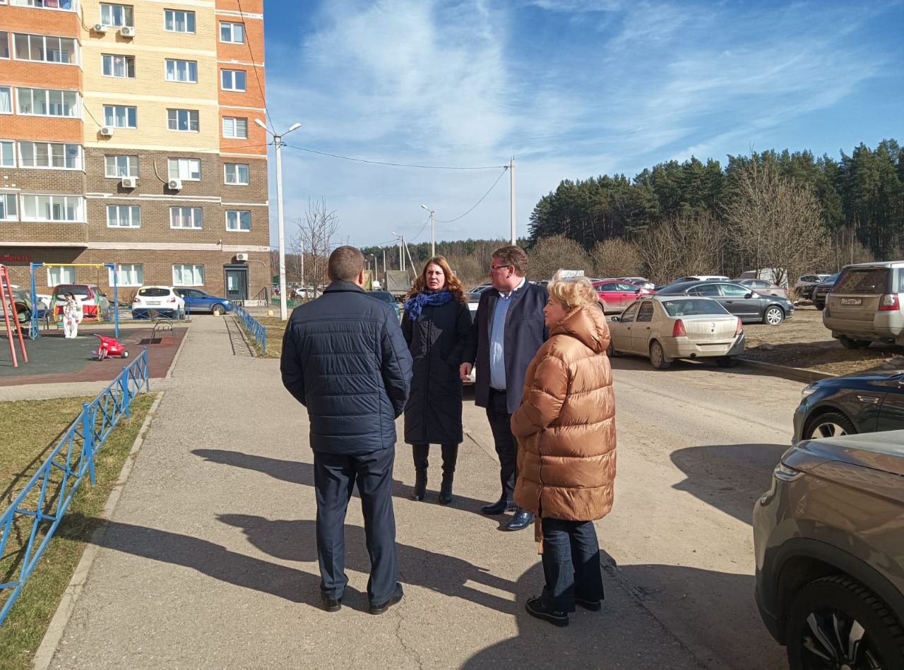 Обход поселка Сосновый Бор провел заместитель главы Подольска