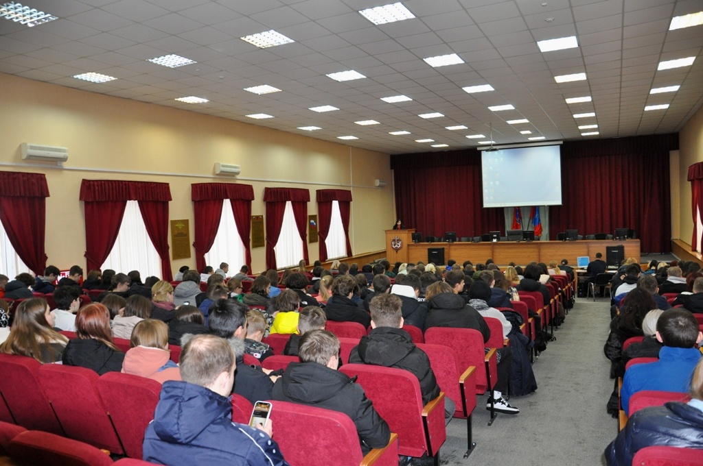 В УМВД  состоялся день открытых дверей для учащихся старших классов