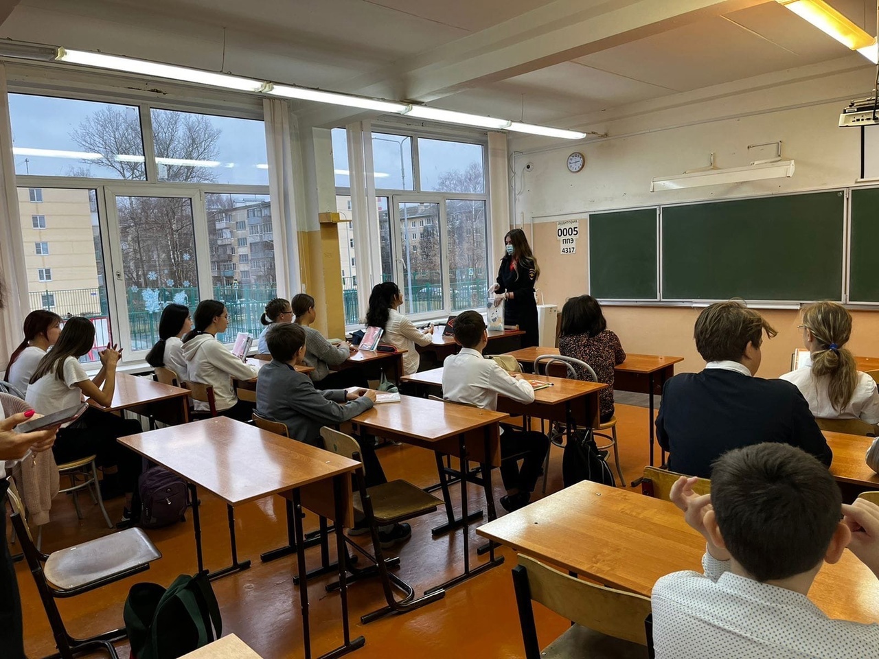 В Подольске полицейские провели беседу со школьниками в рамках акции «Дети России»