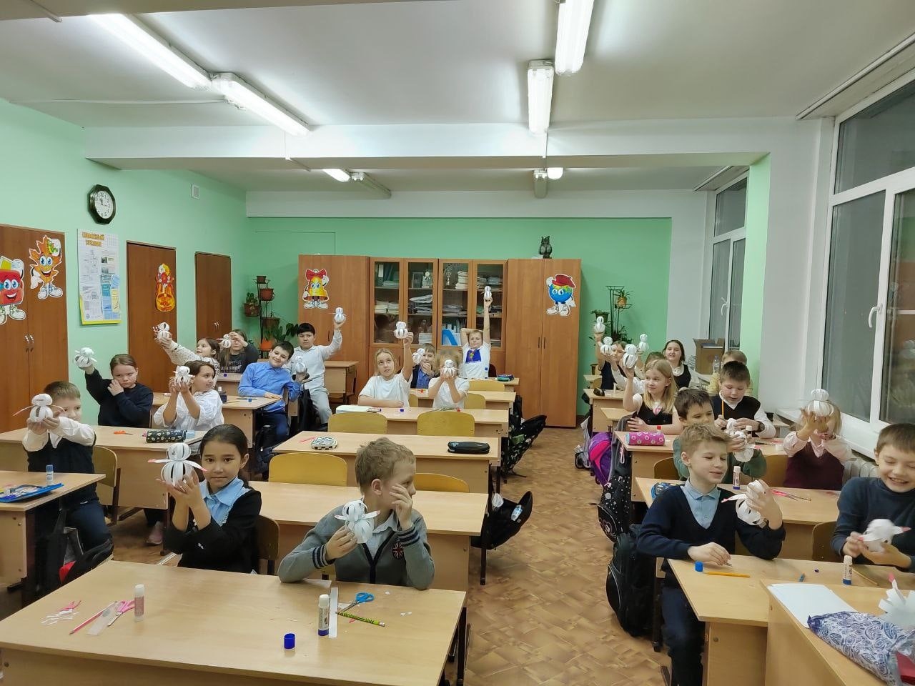 Веселый снеговик