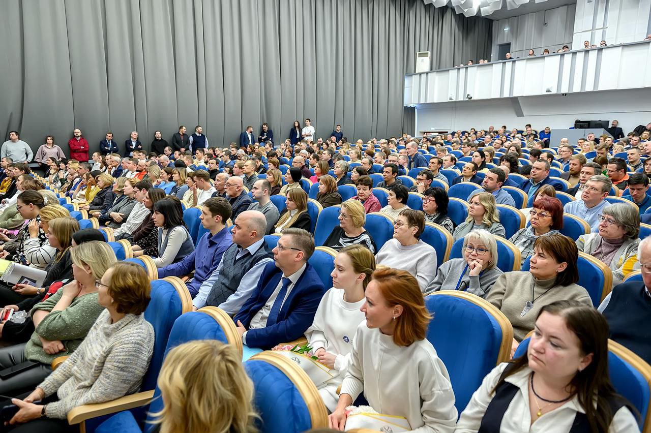 Сотрудникам подольского ОКБ «Гидропресс» вручили муниципальные награды Сотрудникам подольского ОКБ «Гидропресс» вручили муниципальные награды
