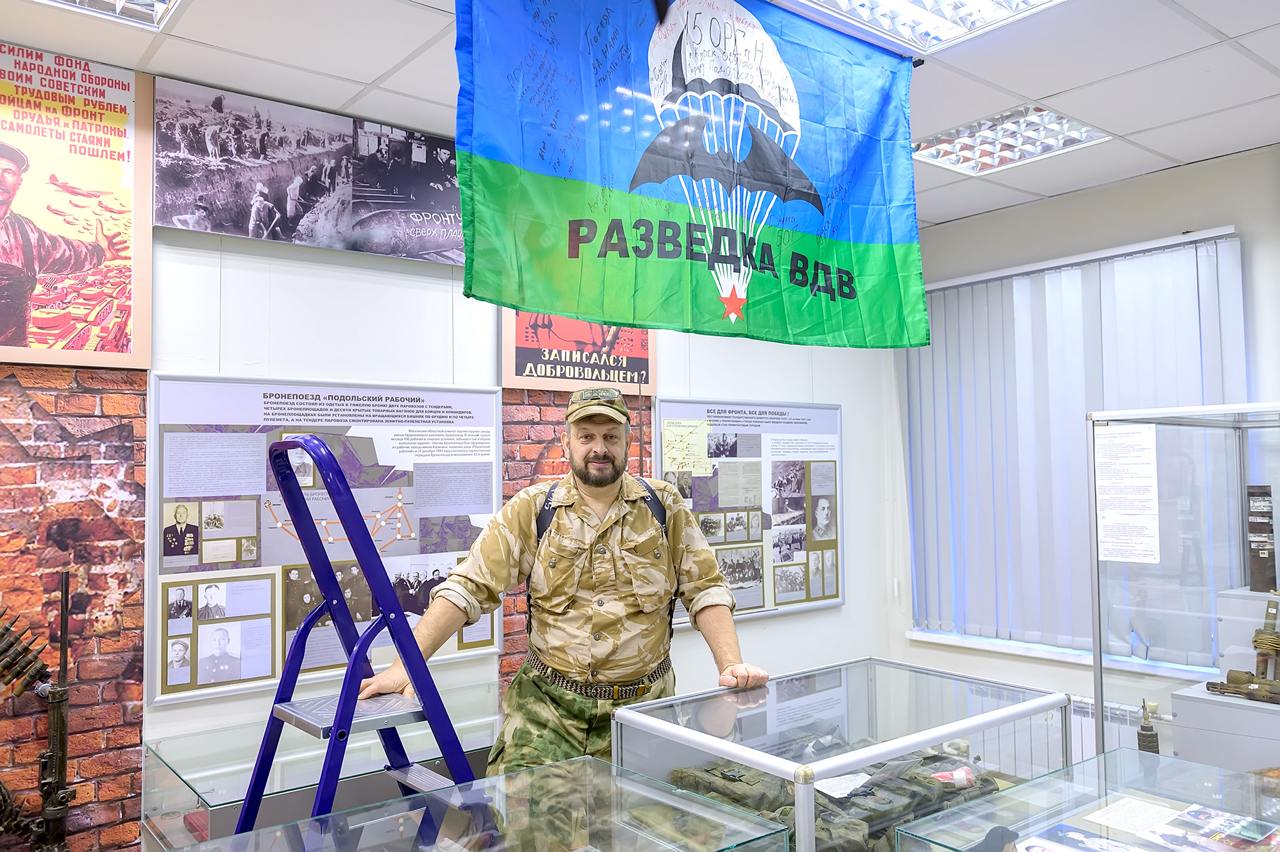 Военная комната ПВЗ пополнилась современным экспонатом