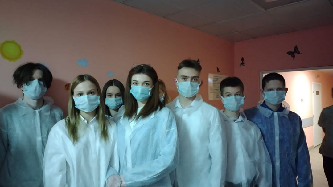 Подольские единороссы приняли участие в реализации проекта «Пора всё знать»