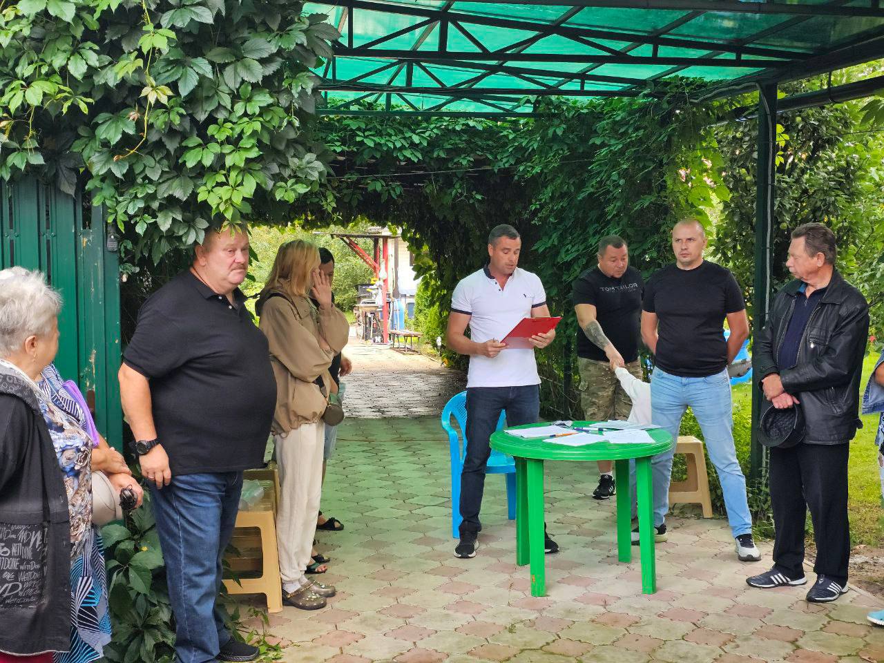 Жители деревни Кутьино выбрали своего старосту Жители деревни Кутьино выбрали своего старосту