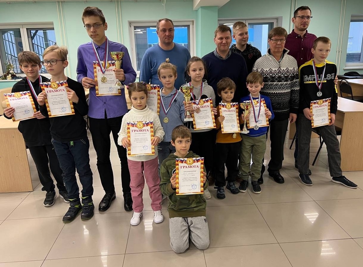 С пользой провели осенние каникулы юные шахматисты в Подольске С пользой провели осенние каникулы юные шахматисты в Подольске