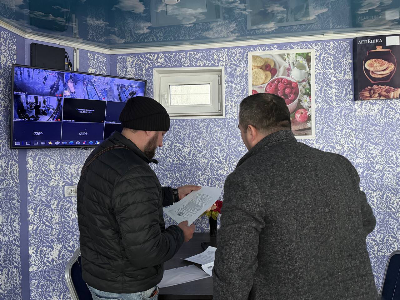 Кафе на Красной Горке закрыли после жалоб на антисанитарию