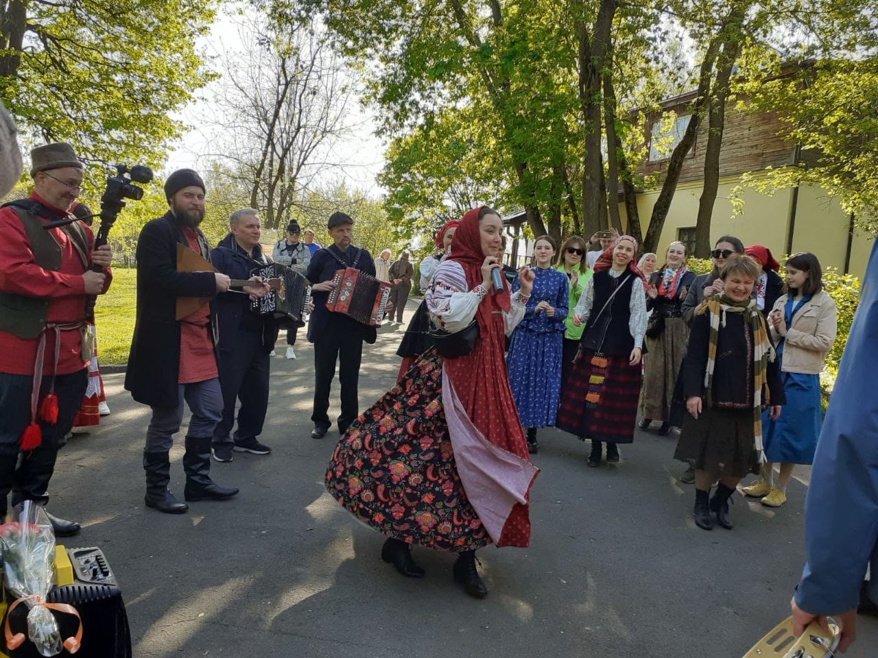 В Подольске в минувшие выходные впервые прошел открытый фольклорно-этнографический фестиваль «На Николу Вешнего» В Подольске в минувшие выходные впервые прошел открытый фольклорно-этнографический фестиваль «На Николу Вешнего»