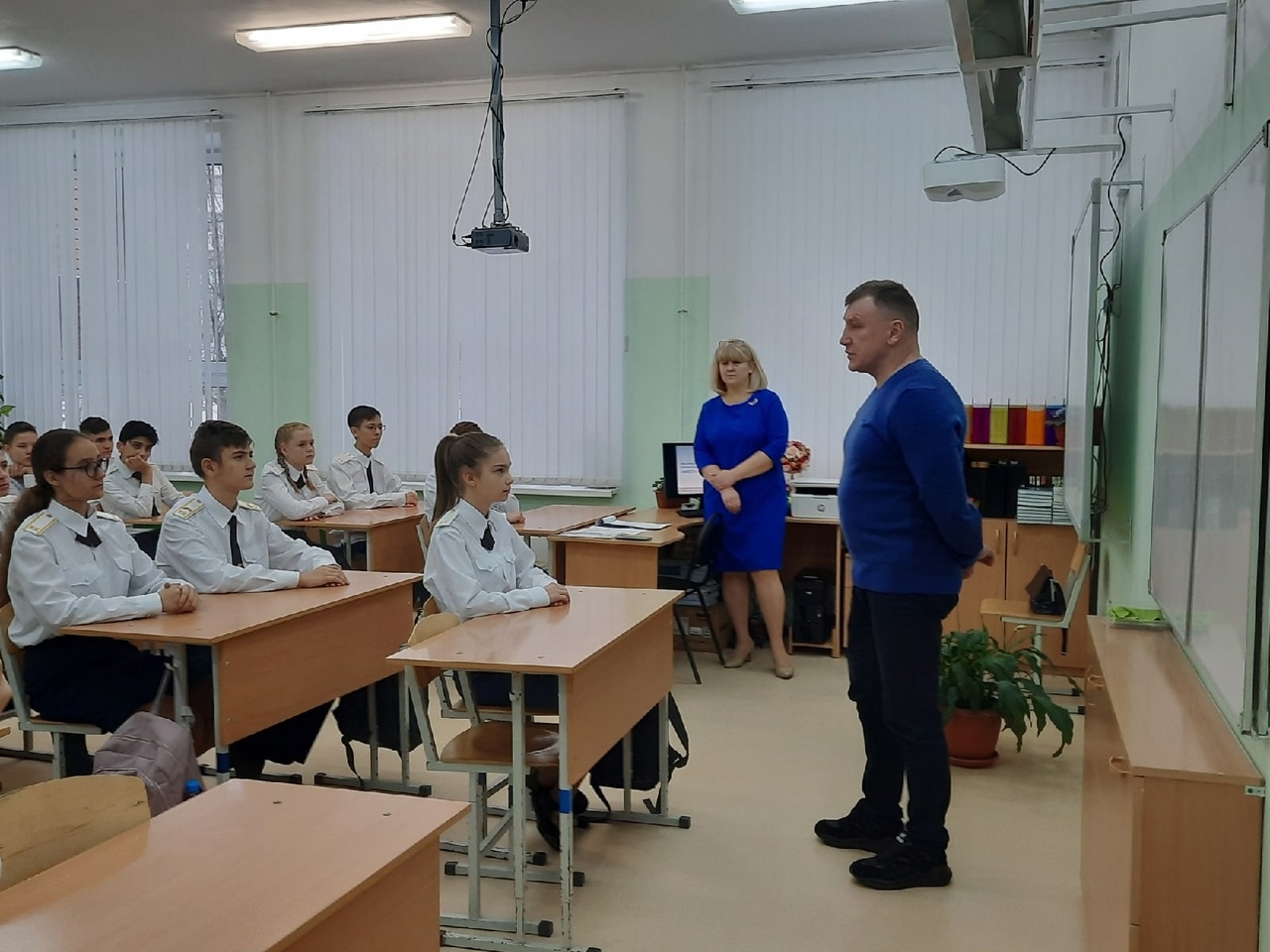 Кинопросмотр с кадетами