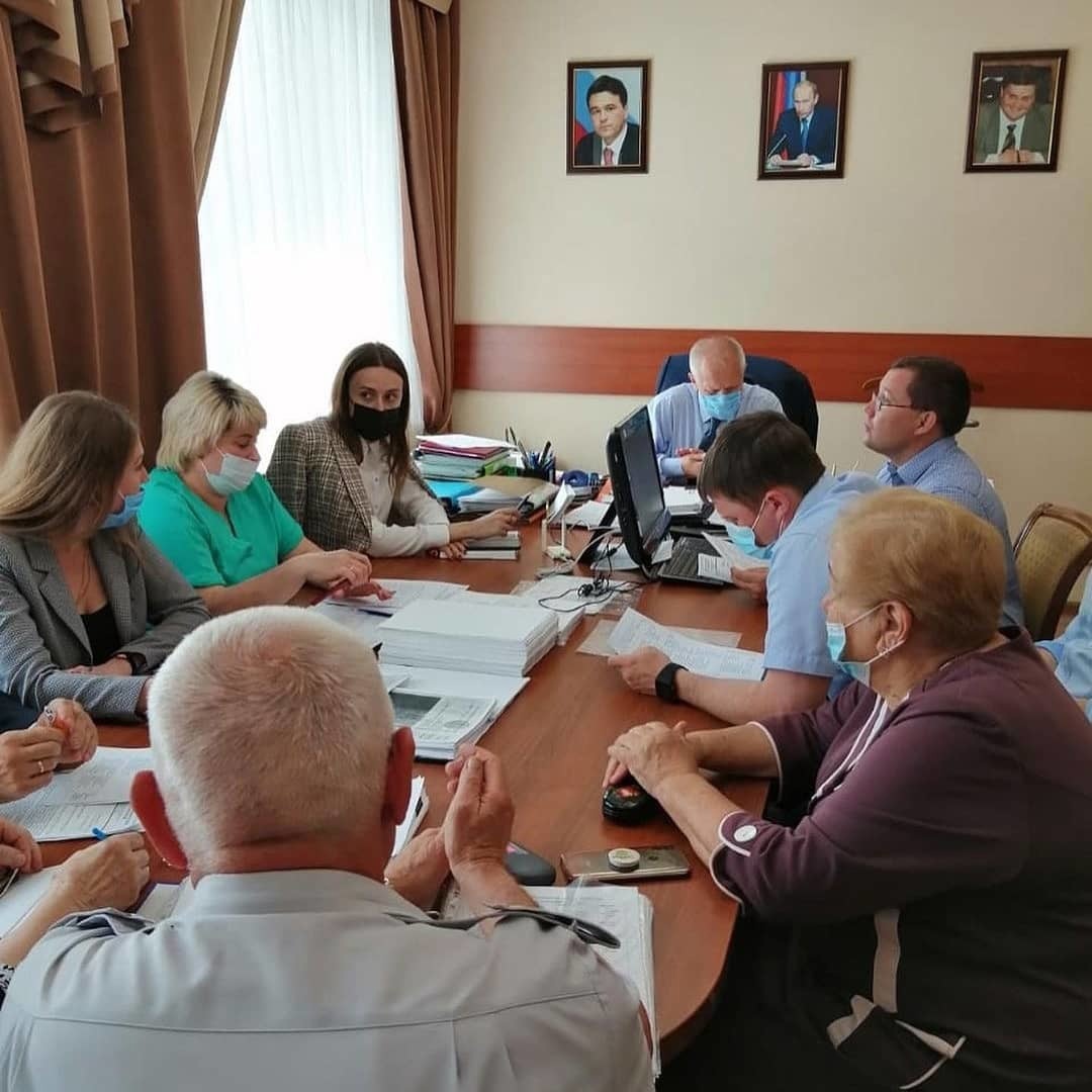 Состоялись встречи с активными жителями поселка МИС