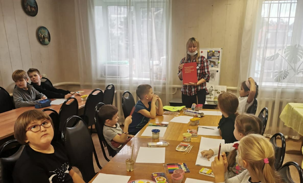 В библиотеке № 24 (п. Александровка) прошел экоурок " День снежного барса"