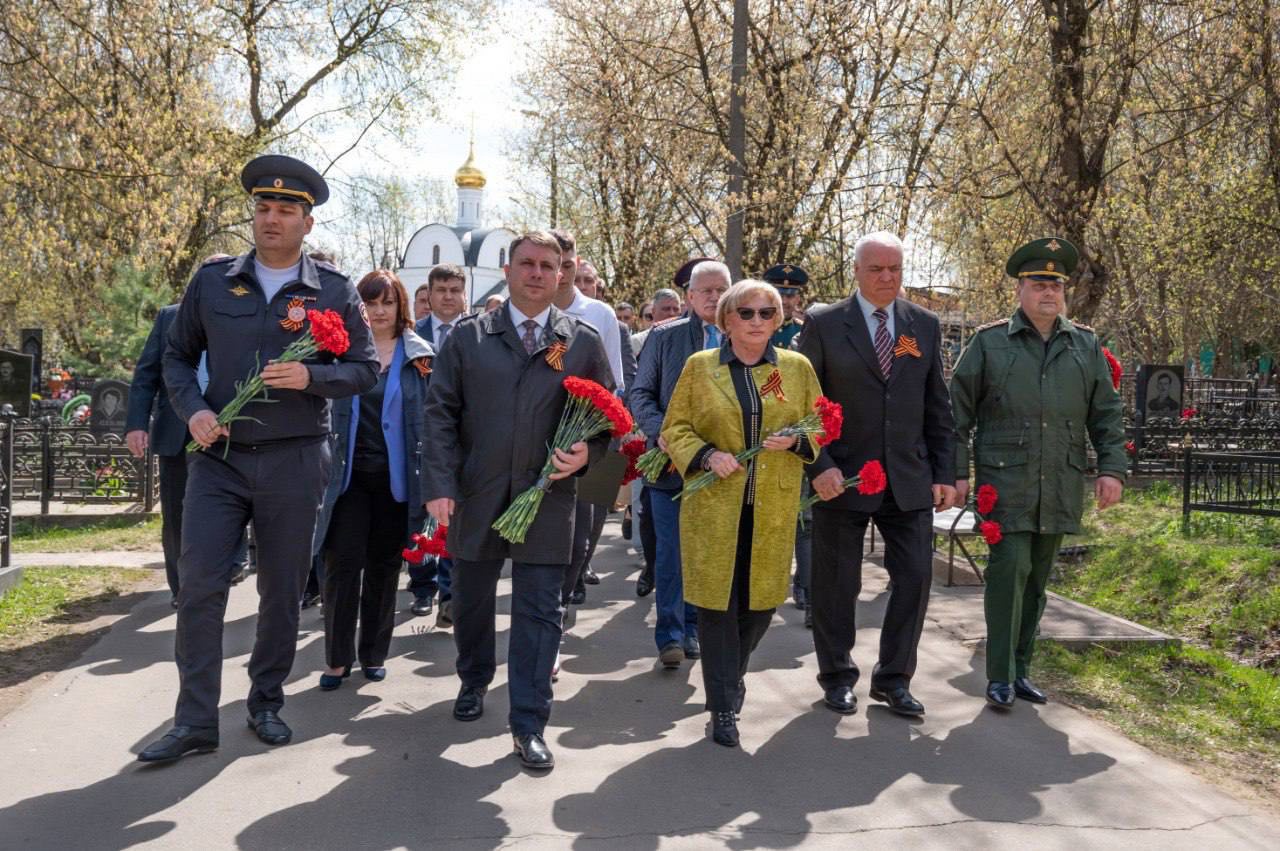 Дань памяти павших