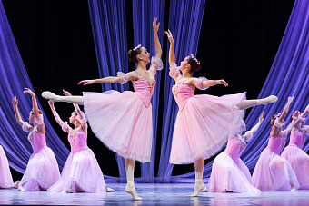 Балетная студия «Синяя птица» ДК «Октябрь» Подольска удостоена звания «Заслуженный коллектив народного творчества»