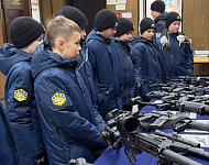 Подольские кадеты посетили базу ОМОНа «Русич»