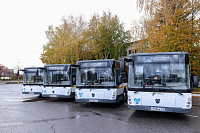 На четыре новых автобуса больше стало в автопарке Подольска