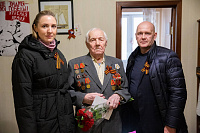Поздравление ветеранов Великой Отечественной войны с наступающим Днём Победы