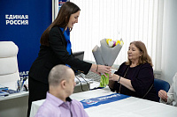 С 8 Марта поздравили женщин из подольского отделения ВОИ С 8 Марта поздравили женщин из подольского отделения ВОИ