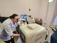 Травмы глаз все чаще получают дети в зимних забавах