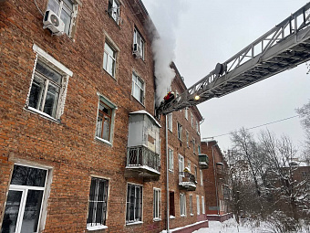 В пожаре на Северном трое пострадавших