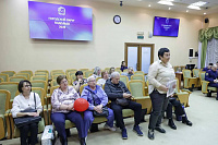 Ветхий дом на Львовке стал темой встречи сотрудников СК РФ с жителями