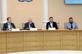 Межмуниципальное совещание провел в Подольске советник министра энергетики Подмосковья Владимир Мельник