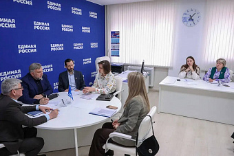 Депутат Мособлдумы Олег Жолобов провел личный прием 